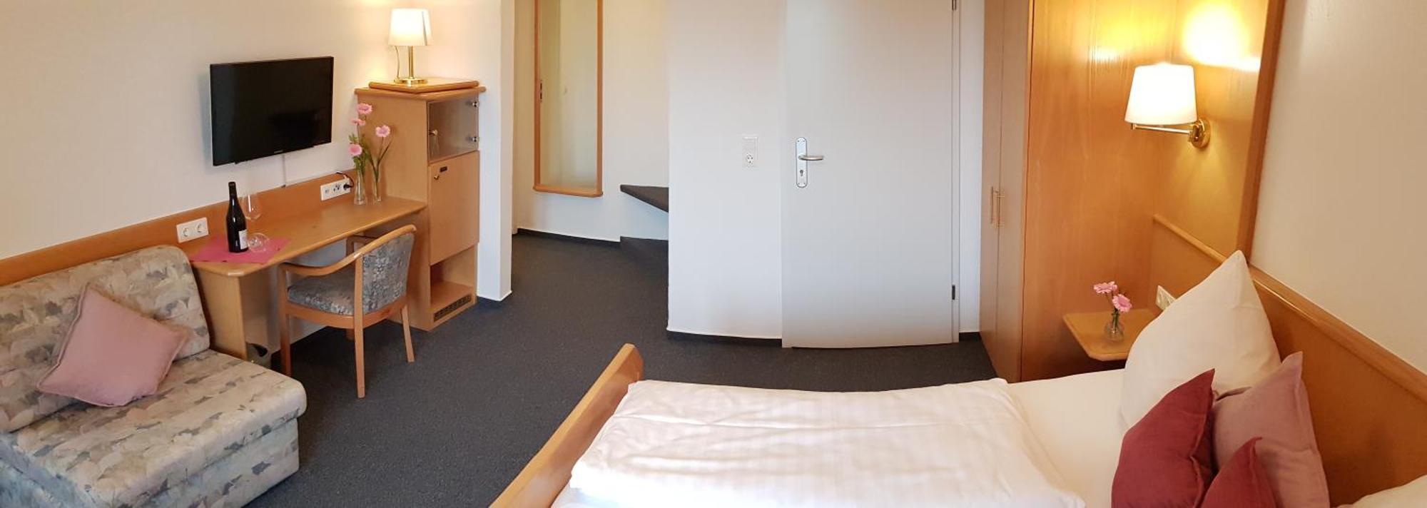 Schoenblick Hotel Garni Ferienwohnungen ลินเดนแบร์ก เอม อัลกอย ห้อง รูปภาพ