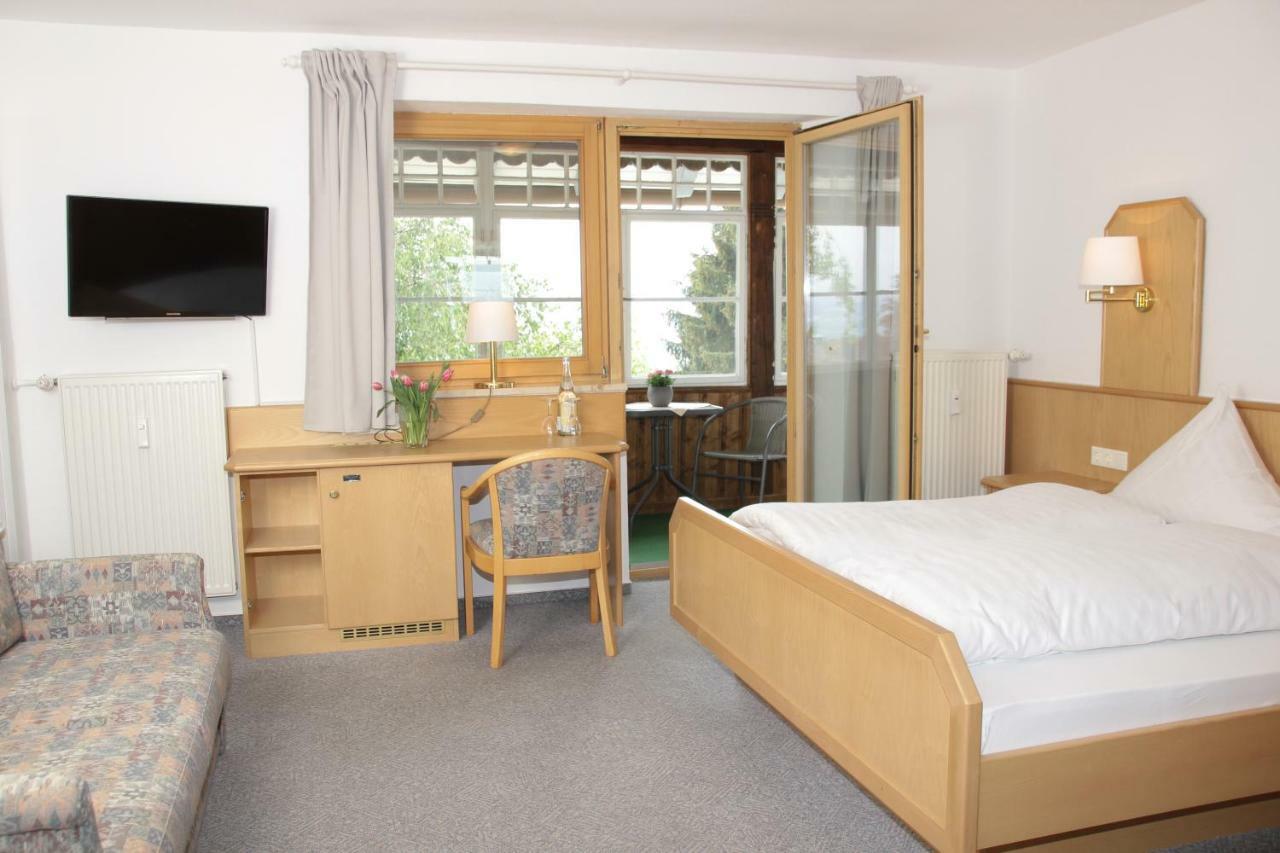 Schoenblick Hotel Garni Ferienwohnungen ลินเดนแบร์ก เอม อัลกอย ภายนอก รูปภาพ