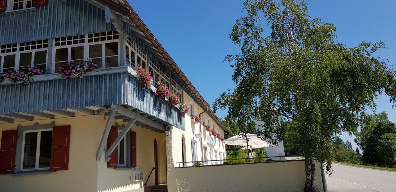 Schoenblick Hotel Garni Ferienwohnungen ลินเดนแบร์ก เอม อัลกอย ภายนอก รูปภาพ